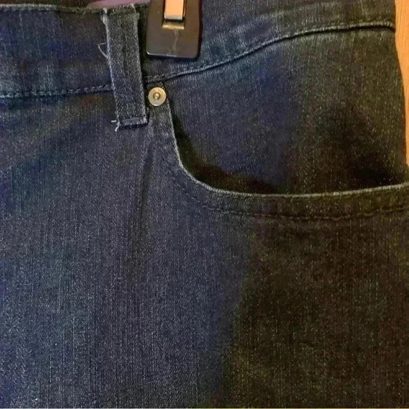 Gloria Vanderbilt Amanda Indigo Straight Leg Jeans Women's 16 - Picture 5 of 16